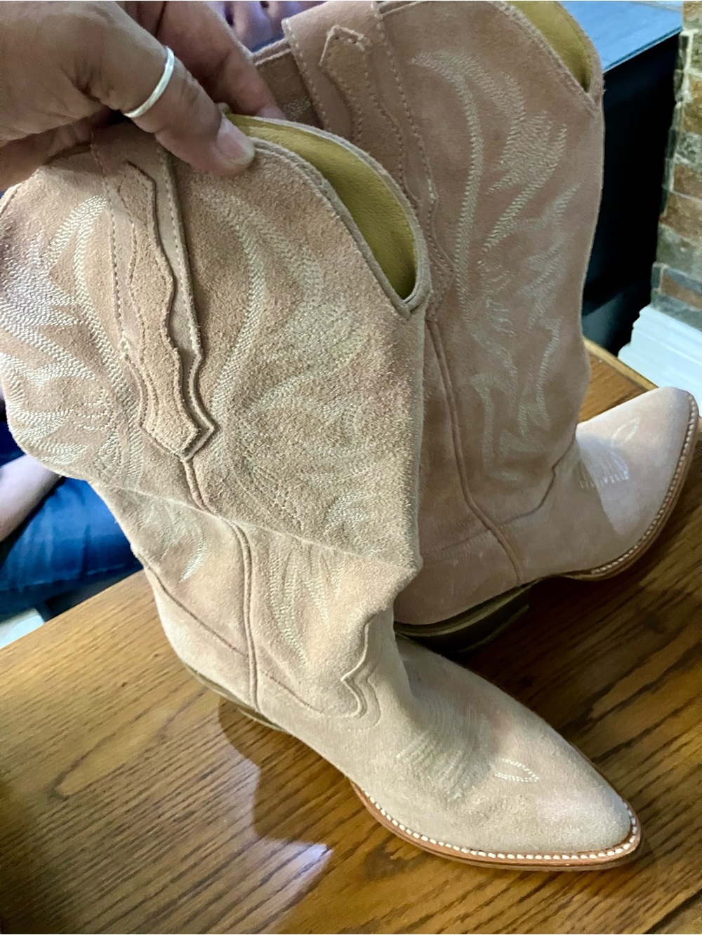 Idyllwind Blush Suede Western Heeled Boots